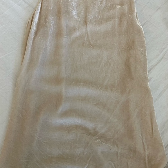 Aritzia Wilfred Velvet Sevres Blouse Tank - Picture 7 of 7